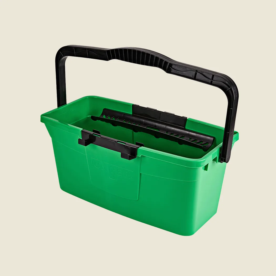 [C0203.0102] Emmer 12 L groen (incl zeef en houder)
