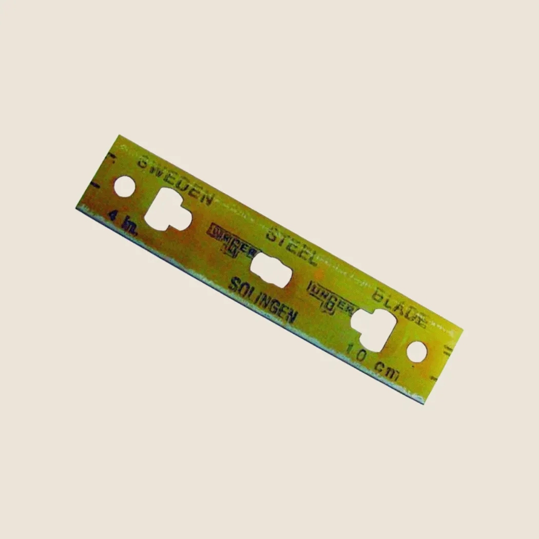 [C0207.0202] Vervangmesjes Ninja 10 cm (25 stk)